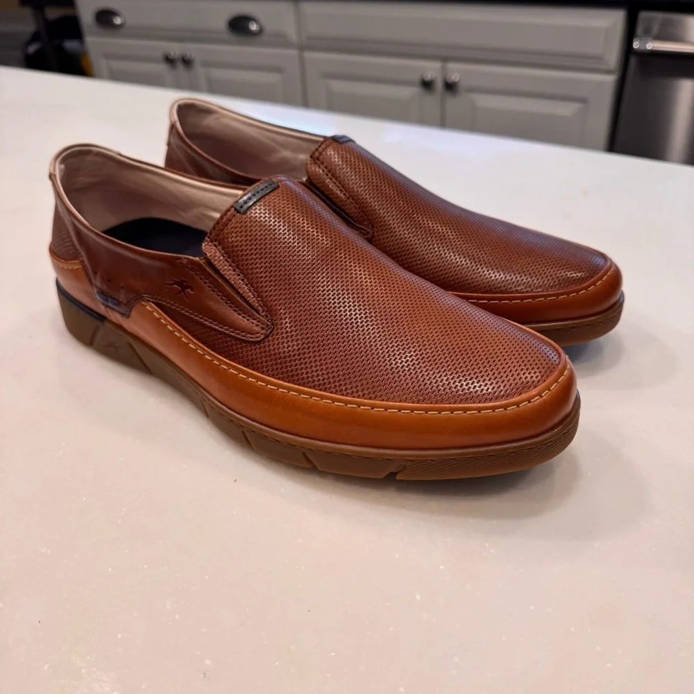 NEW! Fluchos Barry Men’s Brown Leather Loafers W/ Dynergy Max Tech. US 10 EU 44